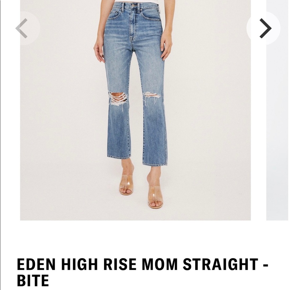 PISTOLA HIGH RISE MOM JEANS
